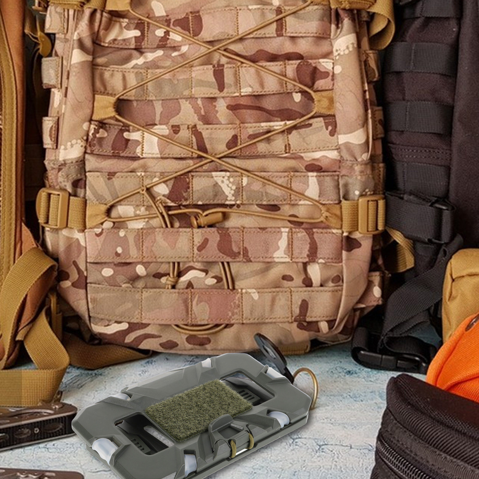 Outdoor Hunting Vest - Faltbare Ausrüstungsträgerweste mit Zubehörhalterung für Telefon